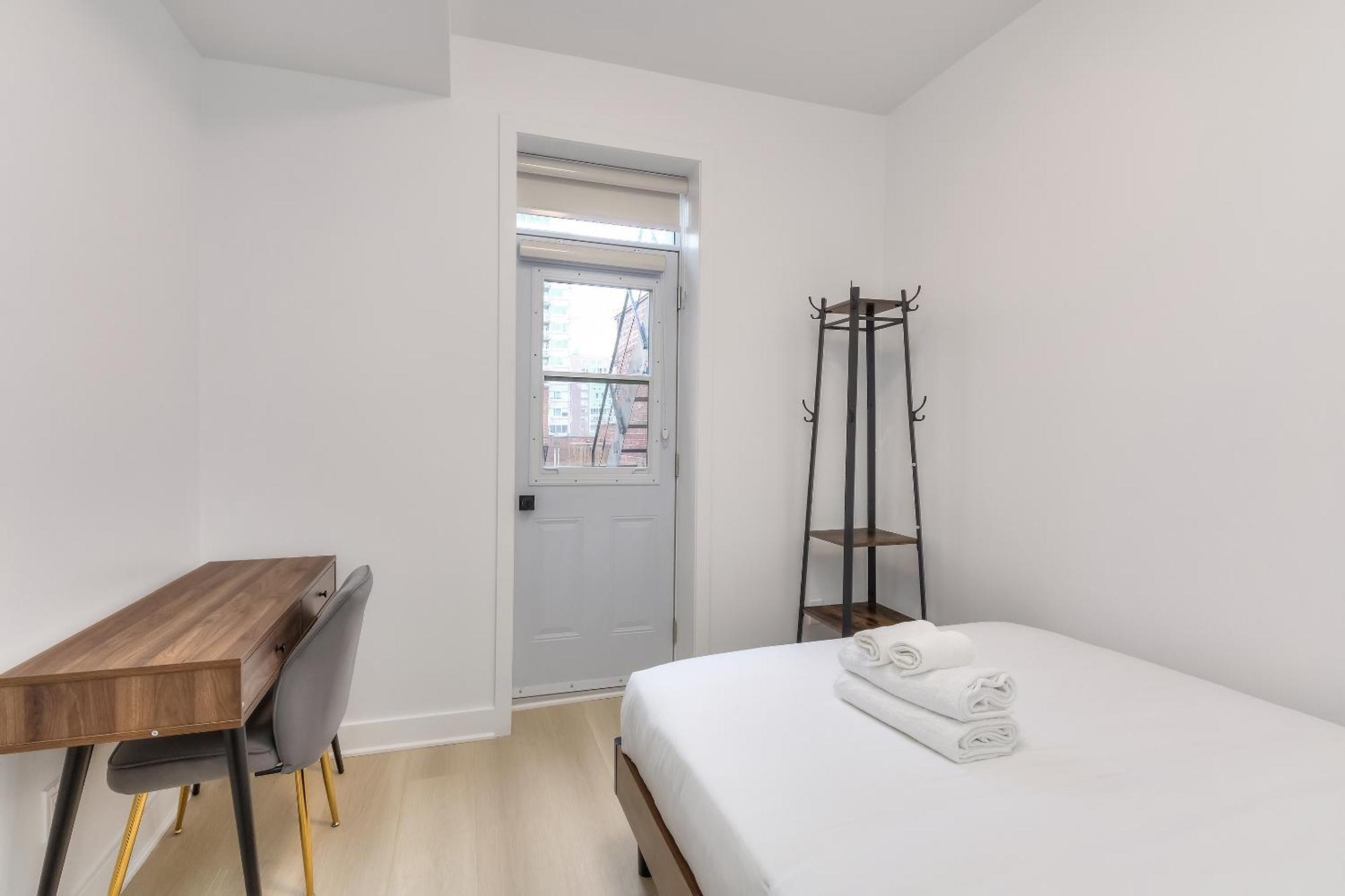 Free Indoor Parking Cozy & Spacious Condo In Heart Of Downtown Montreal Exteriér fotografie